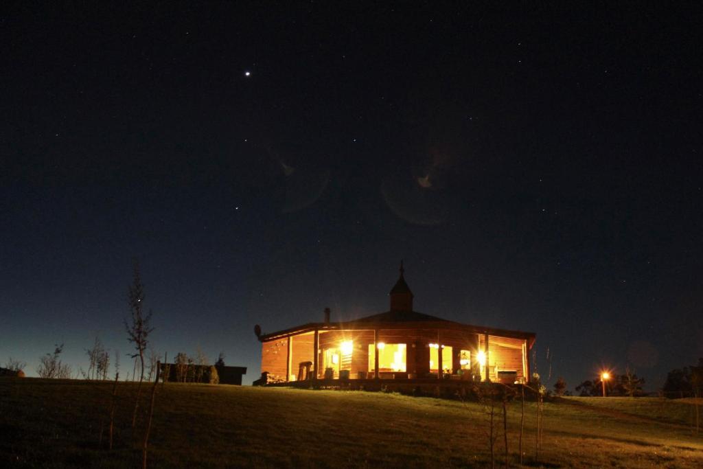 Cabanas Gracias A La Vida Lodge Puerto Varas Bagian luar foto