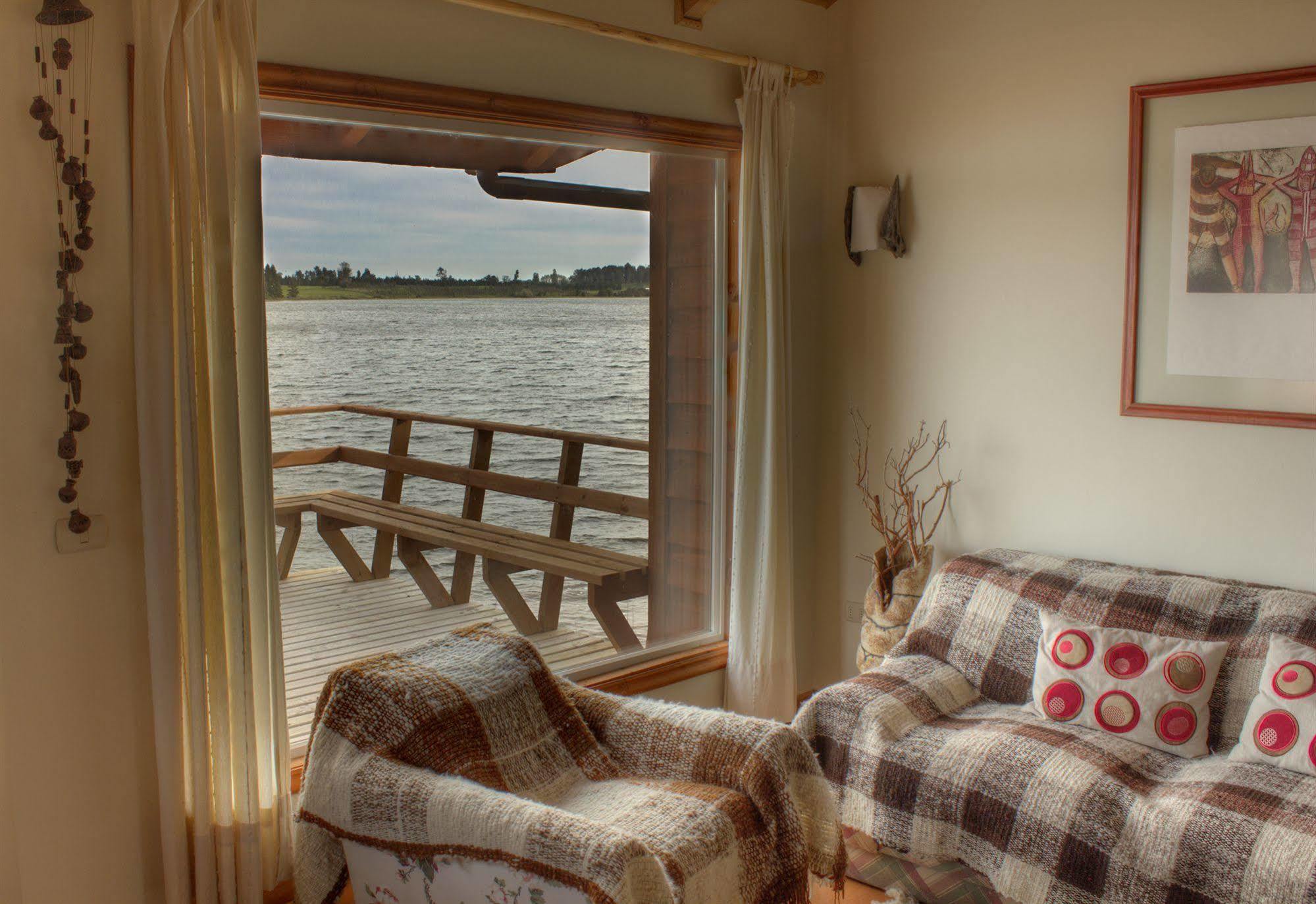 Cabanas Gracias A La Vida Lodge Puerto Varas Bagian luar foto