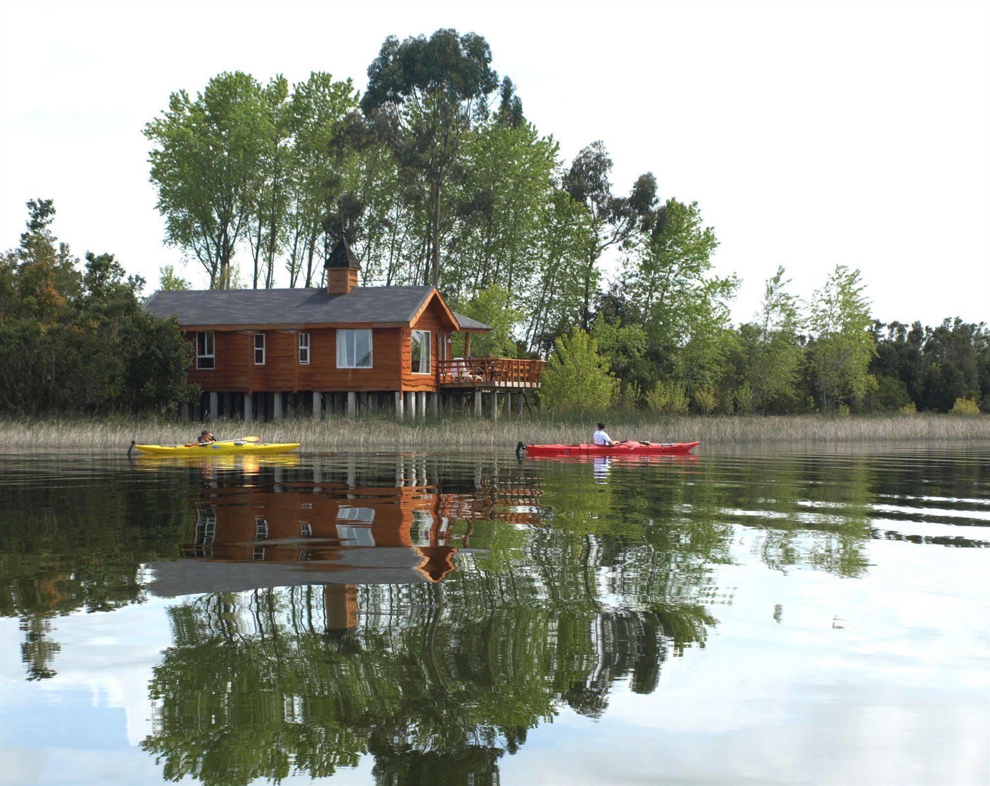 Cabanas Gracias A La Vida Lodge Puerto Varas Bagian luar foto