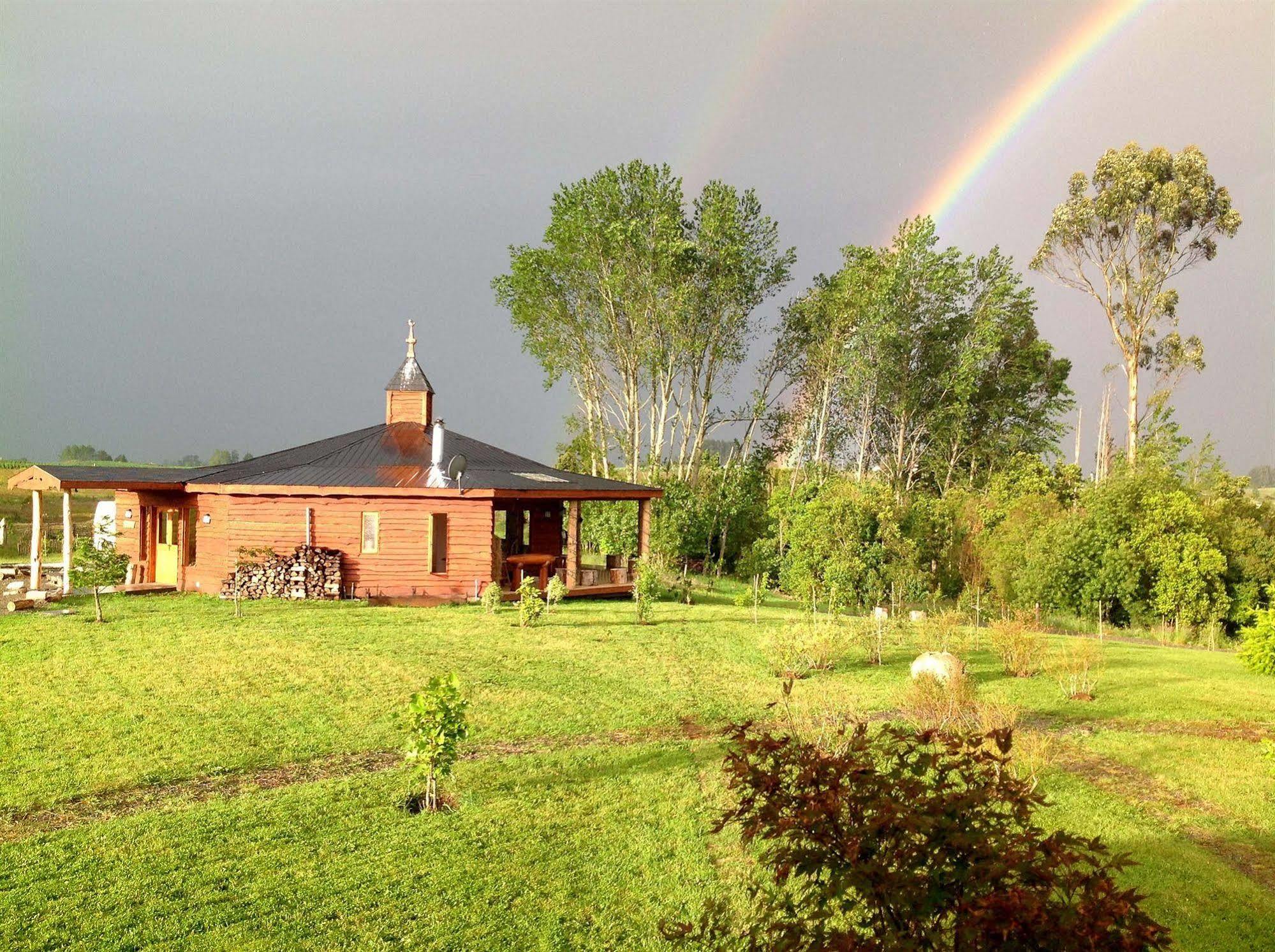 Cabanas Gracias A La Vida Lodge Puerto Varas Bagian luar foto